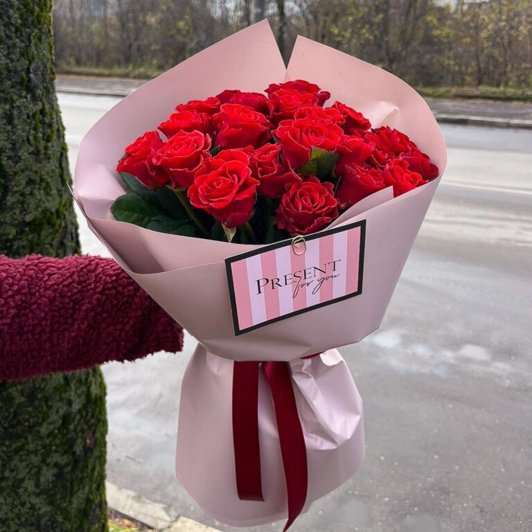 Що подарувати мамі на День матері 2026